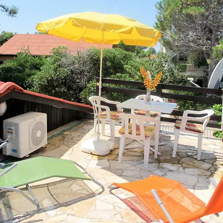 Tin - Vir101 By Interhome * Vir