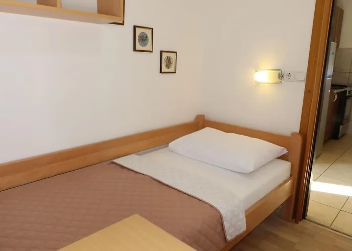 Tin By Interhome בית נופש ויר